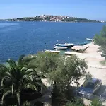 Holiday home Dijana