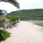 Dijana Holiday home *