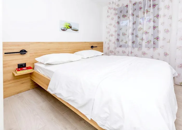 Tatil Evi Dijana Rogoznica (Sibenik-Knin)